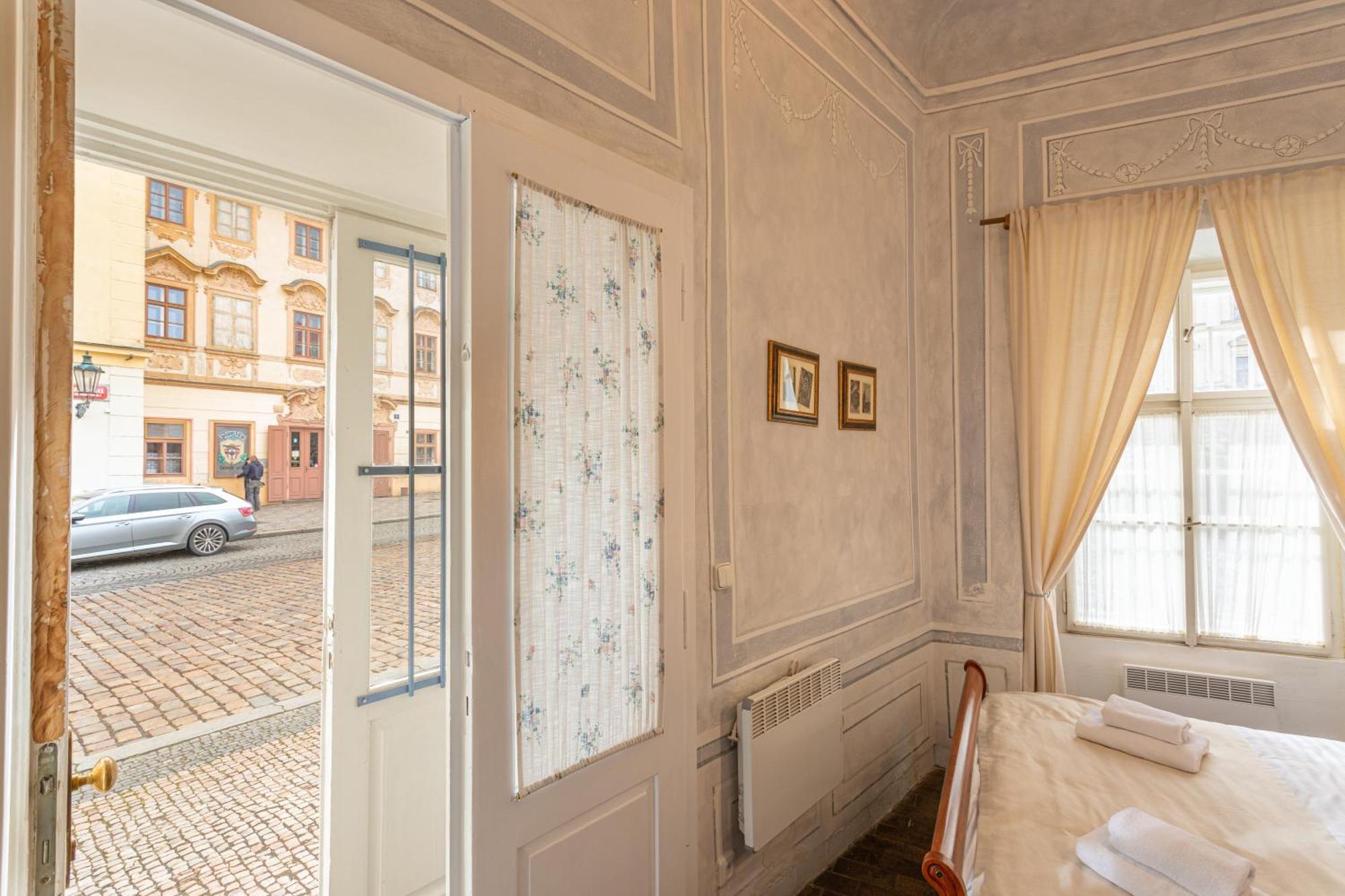 Loreta Hotel Praha Eksteriør bilde