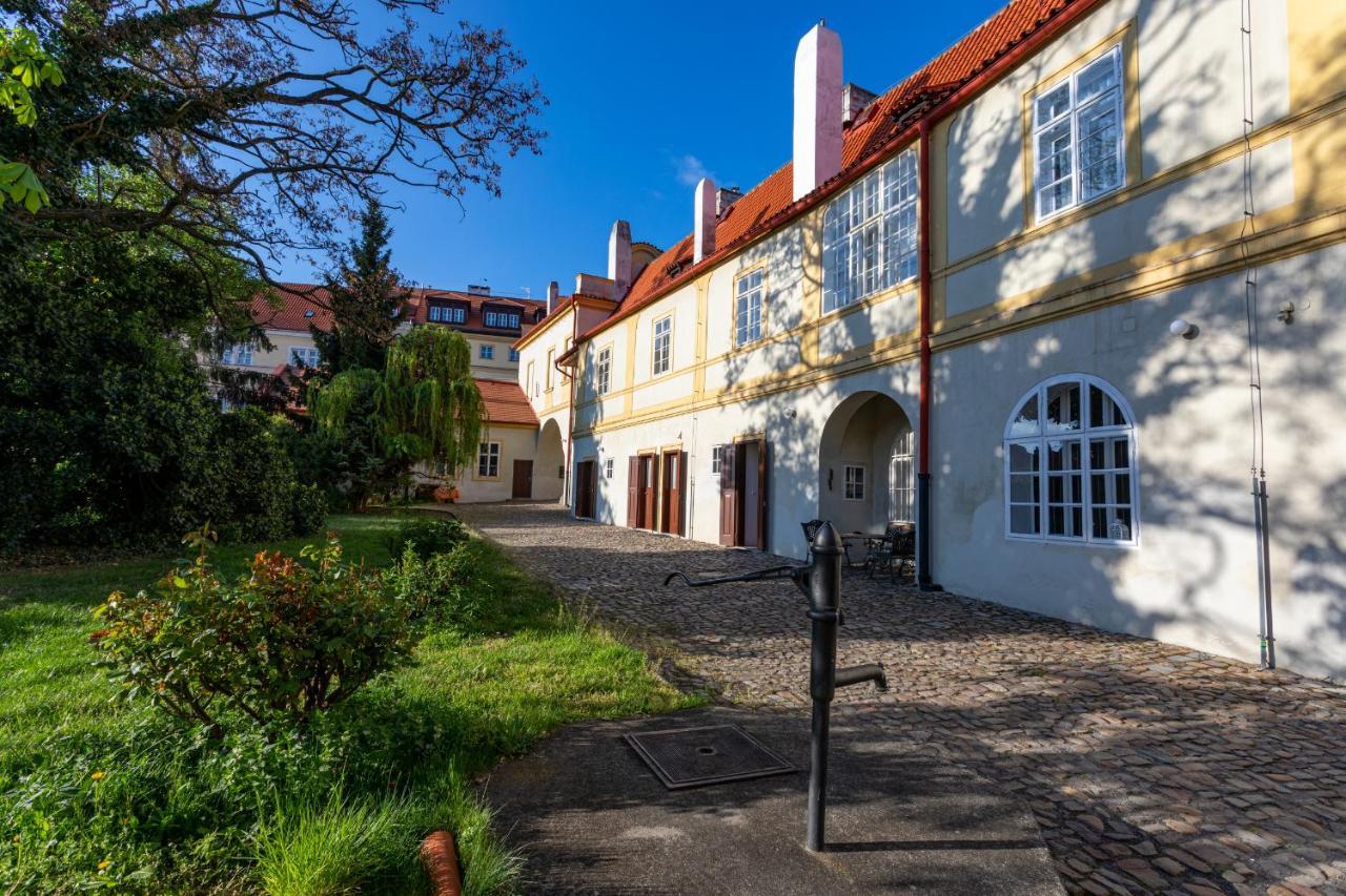 Loreta Hotel Praha Eksteriør bilde